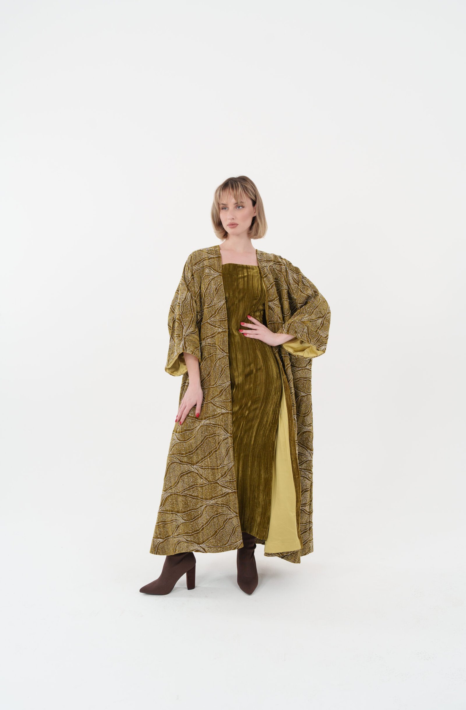 DSC01535 Olive velvet set - Image 1